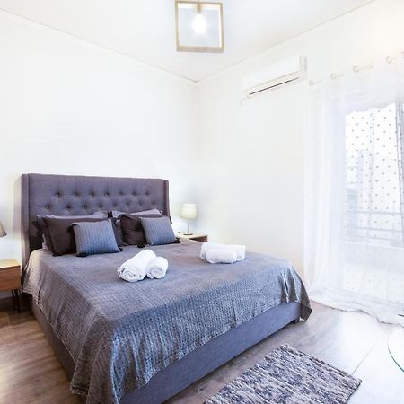 Apartment With Parking Near Medical Center 아테네 외부 사진