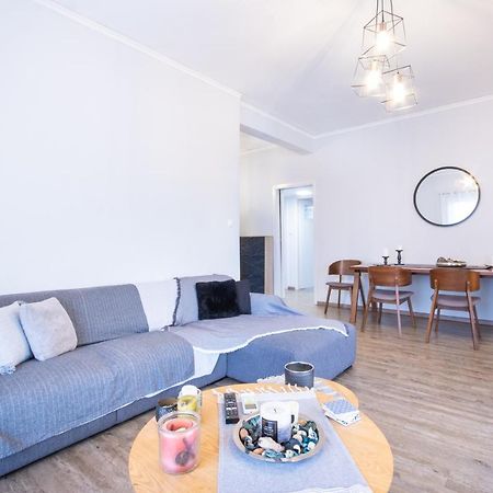 Apartment With Parking Near Medical Center 아테네 외부 사진