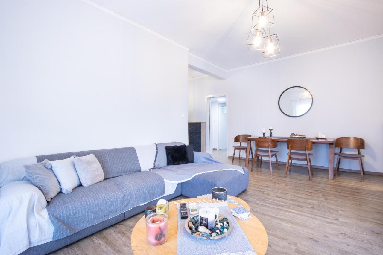 Apartment With Parking Near Medical Center 아테네 외부 사진